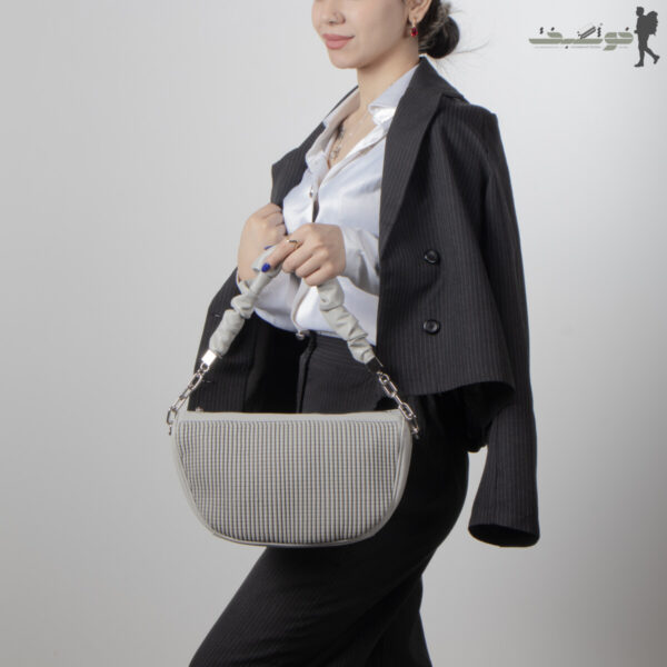 کیف زنانه حاصل قایقی بند زنجیری
