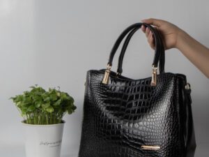 کیف زنانه ورنی میچل کوروس