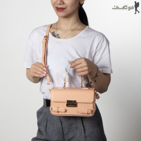 کیف زنانه بغل سگک پایین طرحدار