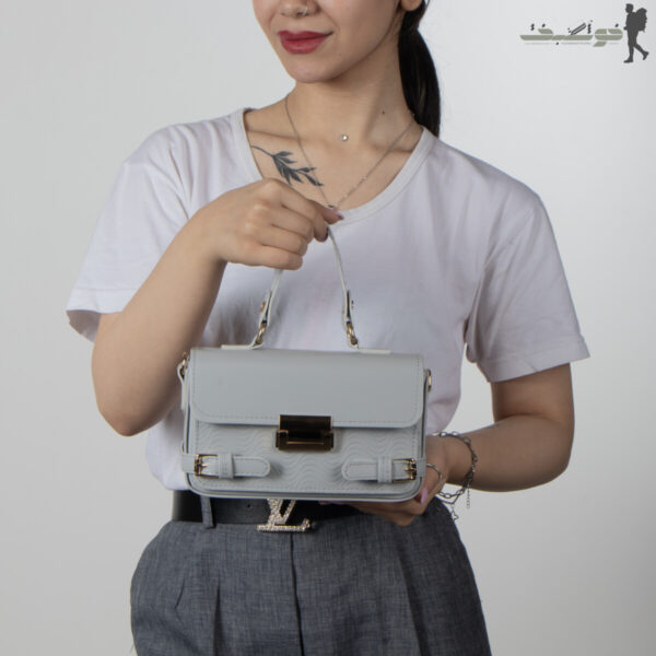کیف زنانه بغل سگک پایین طرحدار