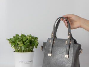 کیف زنانه دسته یراق