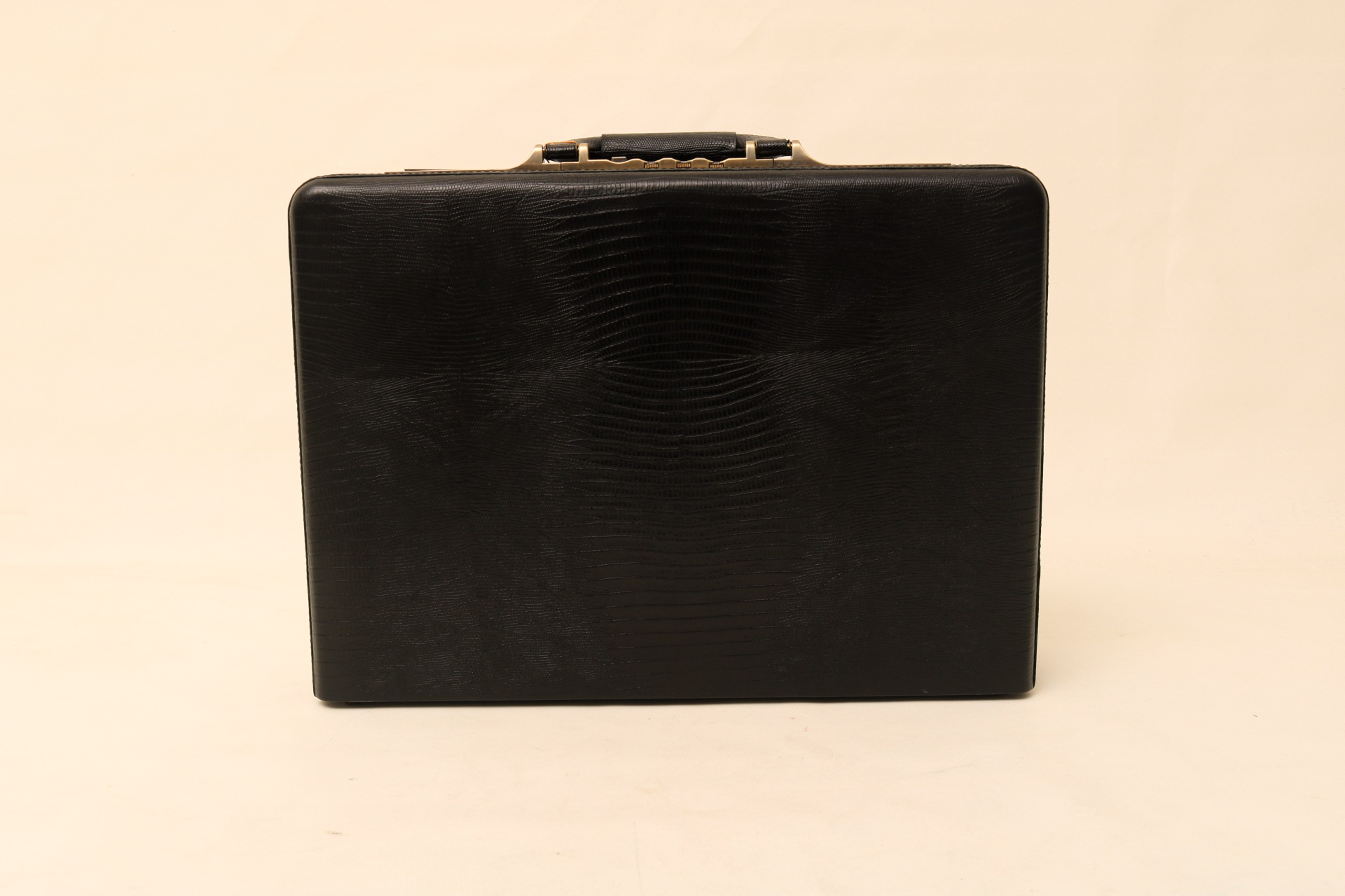 کیف سامسونت چرم قفل ایتالیایی کیف سامسونت چرم قفل ایتالیایی