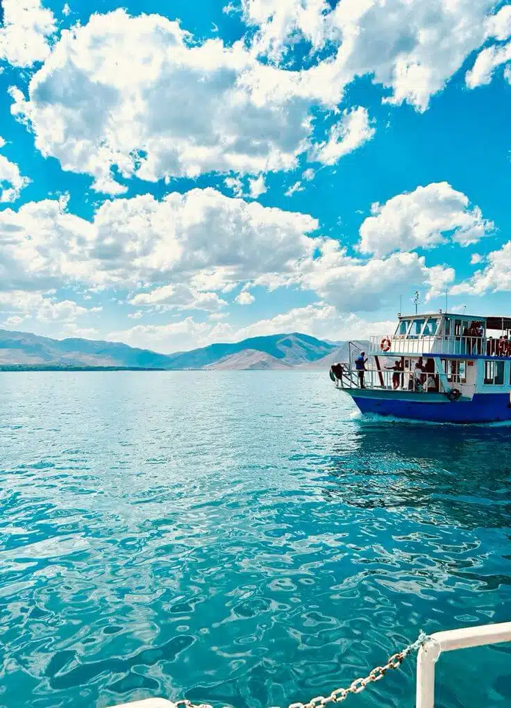 راهنمای جامع و کاربردی سفر به وان ترکیه – نسخه ۱۴۰۴ راهنمای جامع و کاربردی سفر به وان ترکیه – نسخه ۱۴۰۴