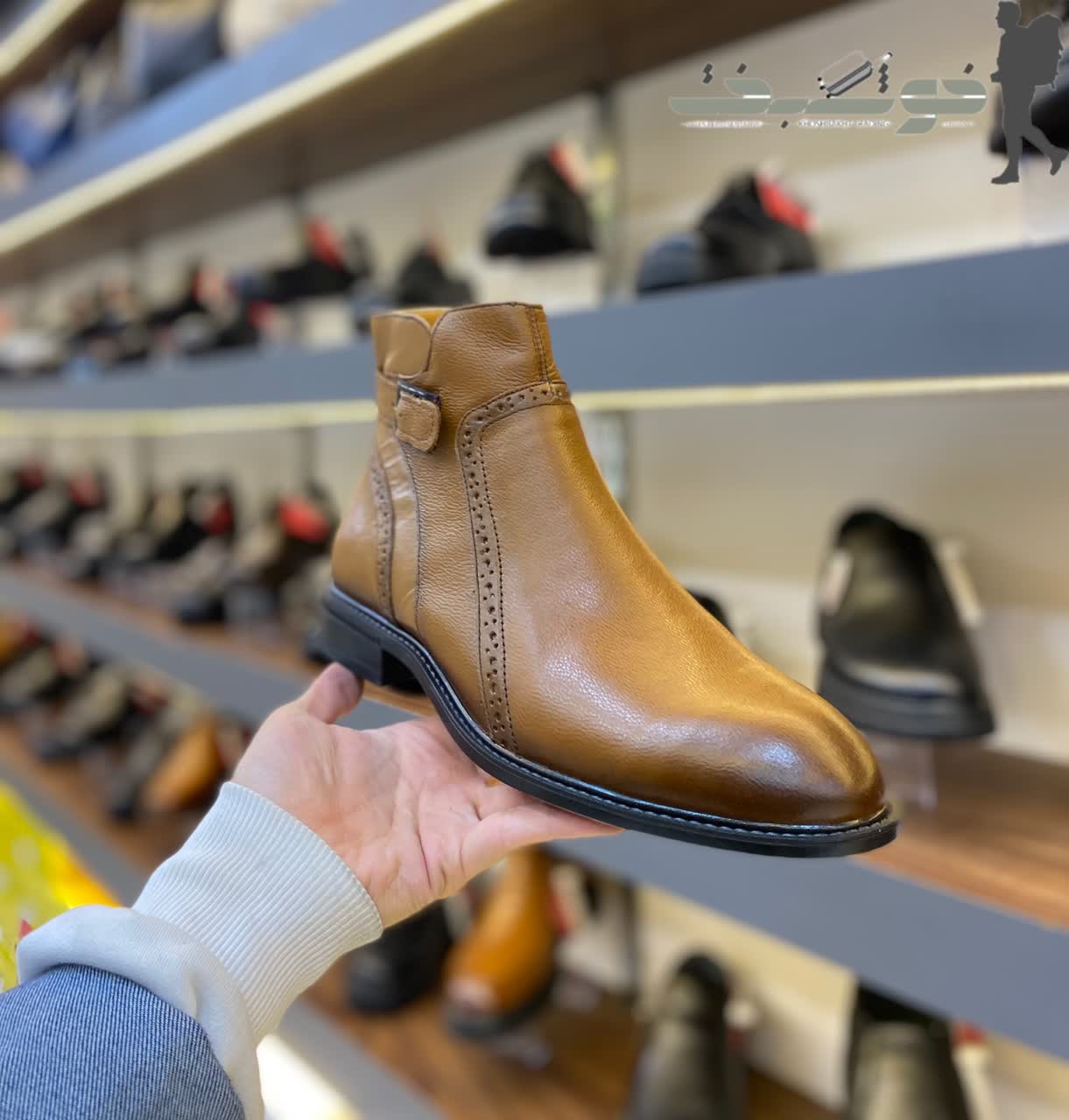 photo_2026-02-09_15-32-30 بوت چرم تبریز طبیعی مردانه کد 11037