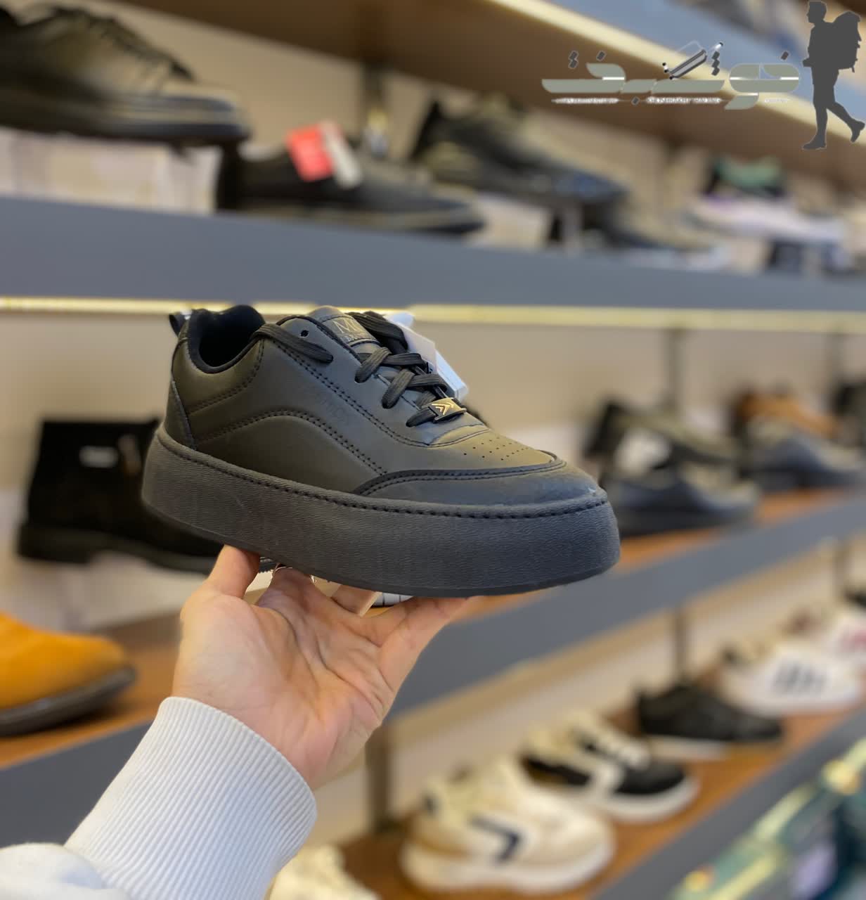 photo_2026-02-15_13-27-25 کتونی زنانه سانیار کد 4047