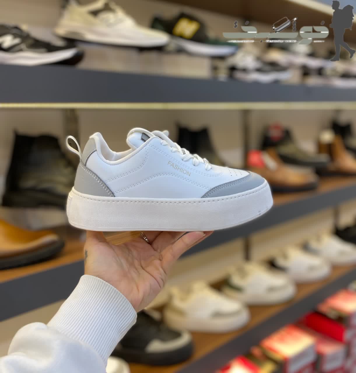 photo_2026-02-15_19-14-41 کتونی زنانه پایار کد 4049