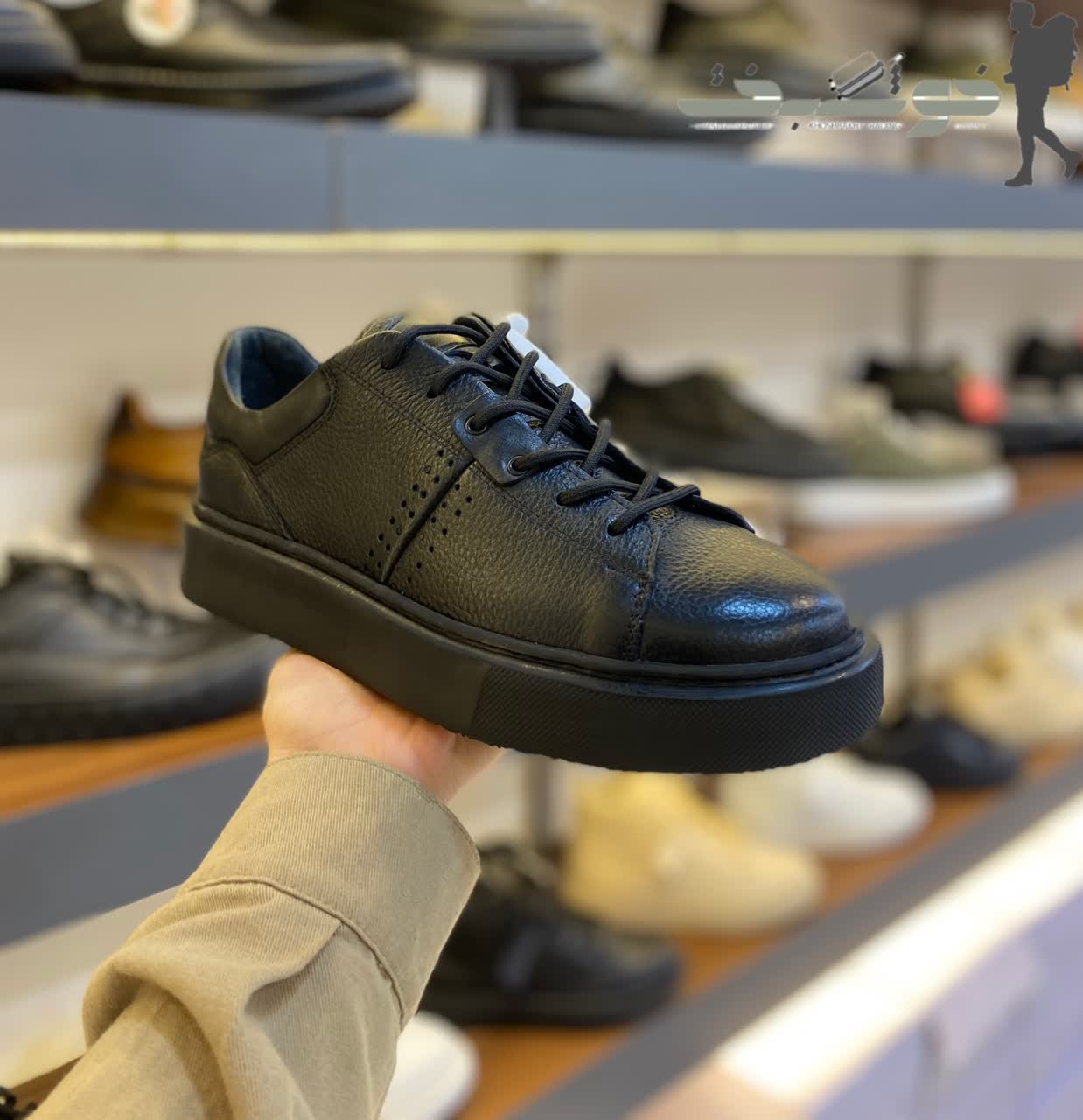 photo_2026-02-19_16-22-33 کفش اسپرت چرم تبریز مردانه هارمون کد 11021